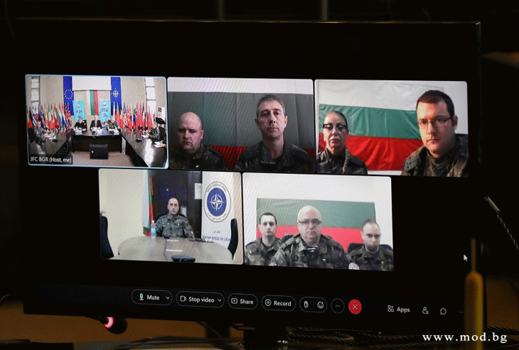 Министърът на отбраната и началникът на отбраната поздравиха военнослужещите, които изпълняват задачи в мисии и операции на НАТО и ЕС