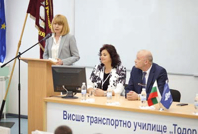 Фандъкова: Висшето транспортно училище вече обучава 120 машинисти и инженери за третия лъч на метрото