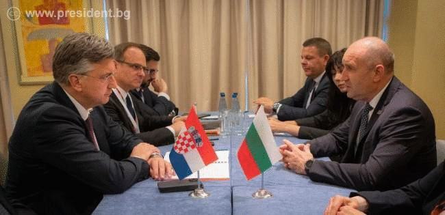 Румен Радев: България и Хърватия споделят обща отговорност за европейската перспектива на Западните Балкани