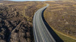 Променя се организацията на движение при 58-и км на АМ „Струма“ в област Кюстендил. Шофирайте внимателно!