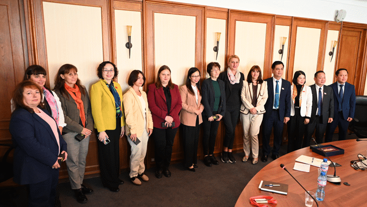 Зам.-Министър Ефремова Обсъди С Делегация От Виетнам Социалната Интеграция На Етническите Малцинства