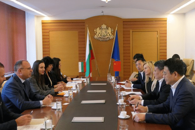 Китай проявява засилен интерес към българските селскостопански продукти