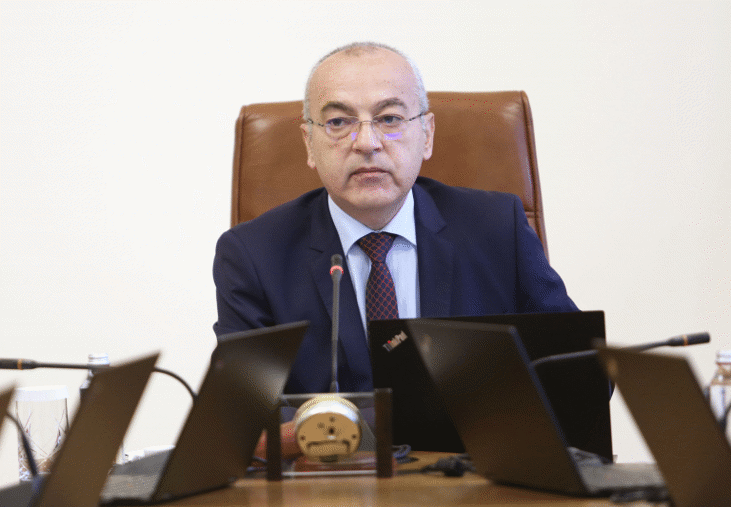 Премиерът Гълъб Донев благодари на всички, които помогнаха на пострадалите в катастрофа с автобус на АМ „Тракия“