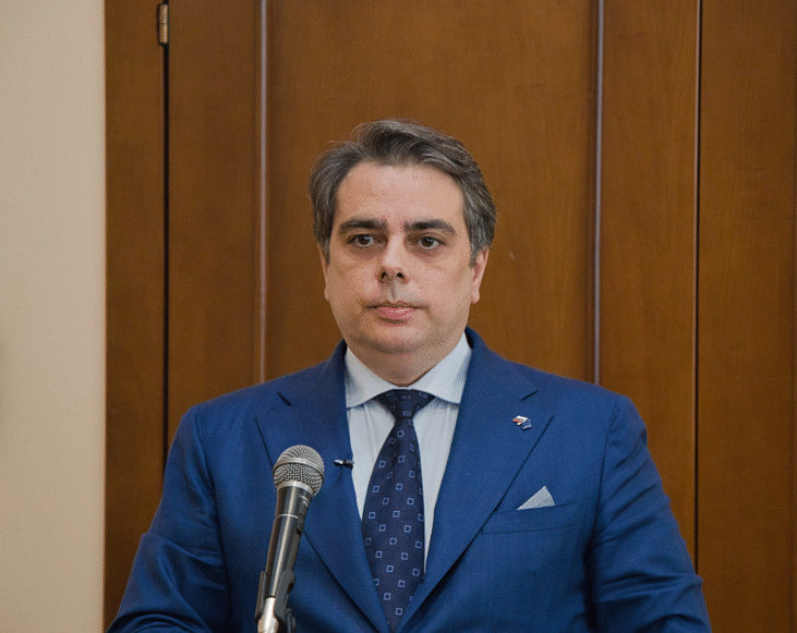 Министър Асен Василев: Президентът Не Защитава Националния Интерес, А Този На Руската Федерация И „Газпром“