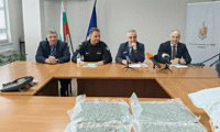 Митниците