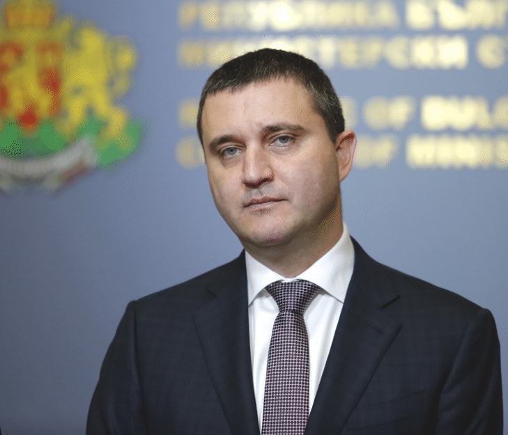 Министърът на финансите ще поиска становище на ЕБВР по случая с Калин Митрев