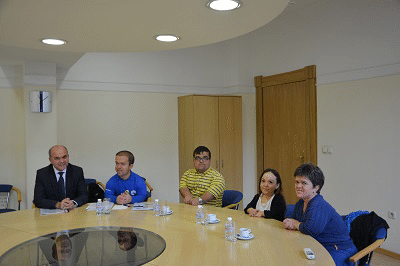Министър Петков се срещна с организацията „Малки български хора“