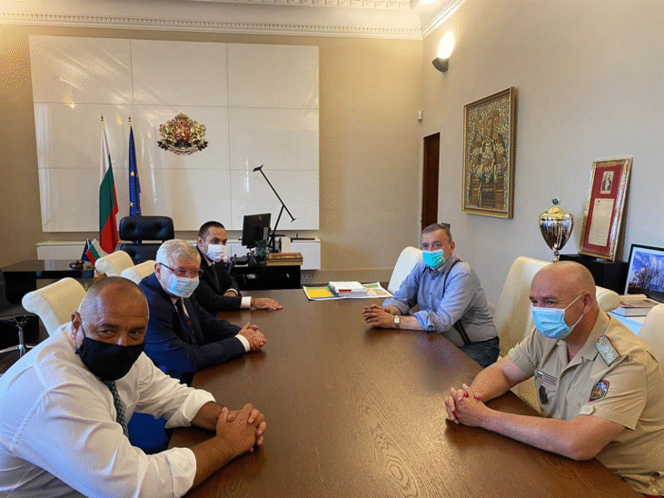 Министър-председателят Бойко Борисов обсъди с Националния оперативен щаб готовността на болниците за лечение на пациенти с COVID-19