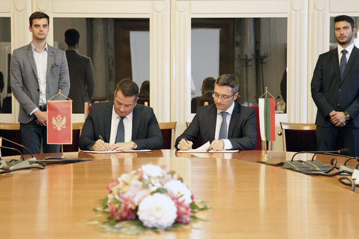 Протокол за сътрудничество между Комисията по европейските въпроси на Народното събрание и Комисията по европейска интеграция на парламента на Черна гора беше подписан в София