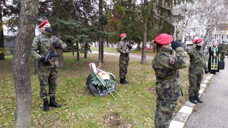Почитаме паметта на военнослужещите, загинали в мисията за стабилизиране и възстановяване на Ирак