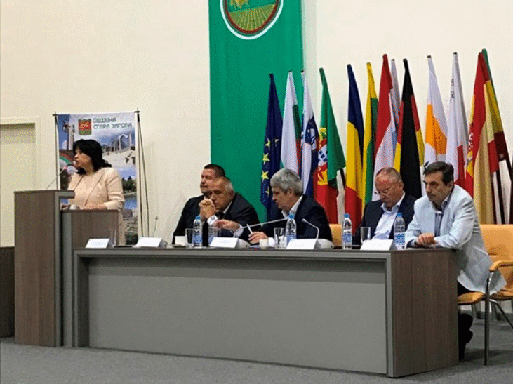 Министър Петкова: Налице е национален консенсус за запазване на енергийните мощности в комплекса "Марица-изток"