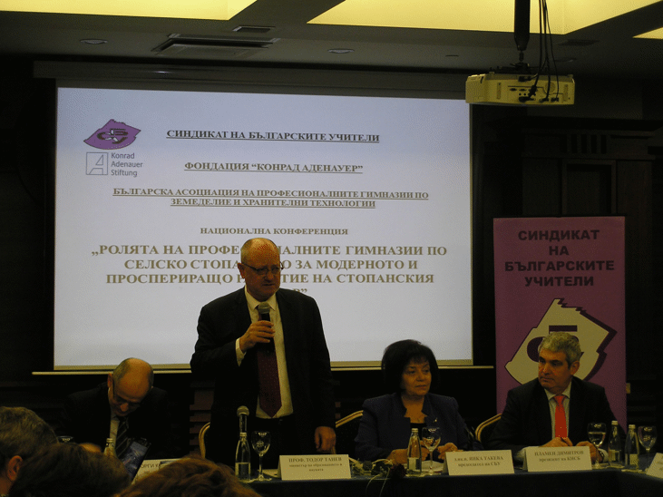 Министър Танев: Образованието В Гимназиите По Селско Стопанство Трябва Да Стане Качествено И Привлекателно За Учениците