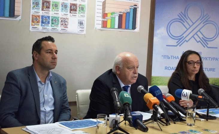 Над 2 млн. винетки за 2018 г. са в разпространителската мрежа