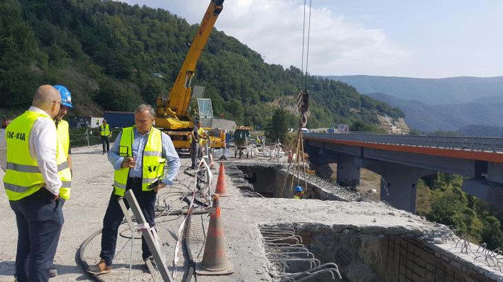 Инж. Глосов: Ремонтираме съоръженията сега, за да не затваряме стари участъци от АМ „Хемус“ и „Тракия“ след 3-4 години