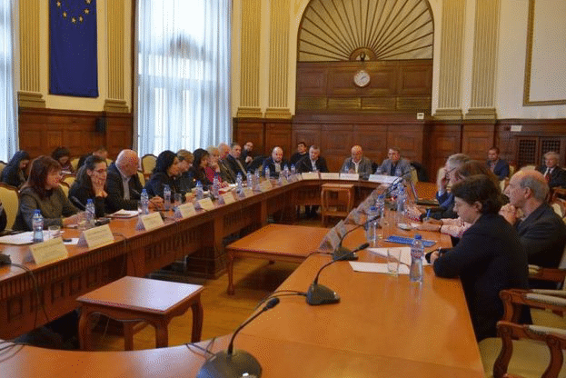 Ветеринарният екип за извънредни ситуации на Общността е на посещение в страната ни заради констатираните огнища на Инфлуенца по птиците