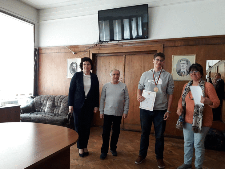 Заместник-Министър Таня Михайлова Поздрави Победителите В Националната Олимпиада По Математика