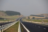 Временно е ограничено движението в активната лента на АМ "Тракия" при км 322 в посока Бургас поради ПТП