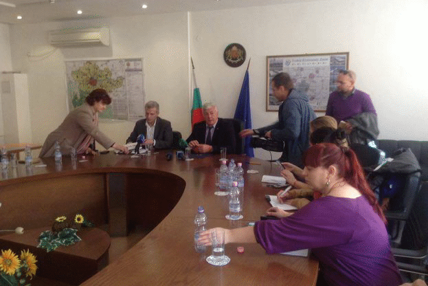 Реформите дават власт на пациентите и гарантират правата им срещу търговски и фирмени интереси