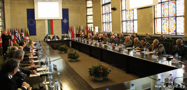 Министърът на отбраната Стефан Янев: Ще бъде направено всичко необходимо, за да се повиши социалният статус на военнослужещите