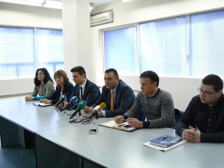 Окръжна прокуратура-Пловдив привлече като обвиняема и задържа 66-годишна жена за приготовление за отвличане и приготовление за убийство