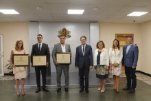 Министър Борисов връчи три сертификата за инвестиция клас А
