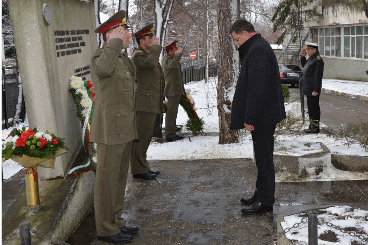 Военното разузнаване става на 107 години