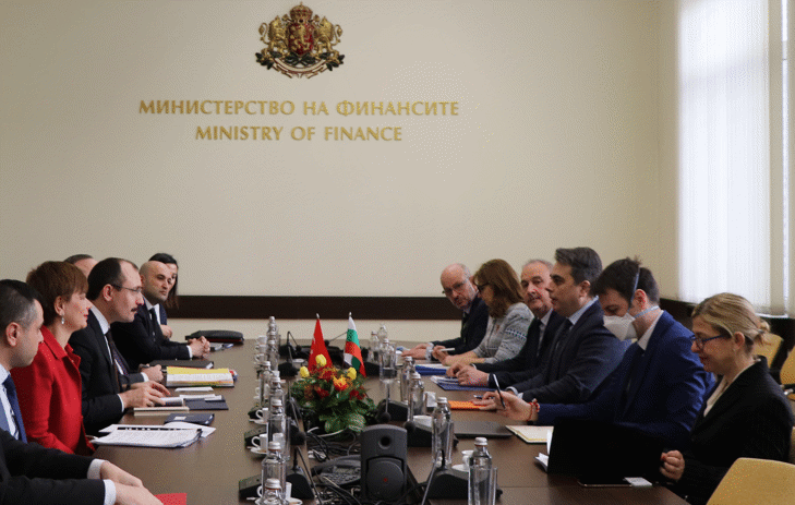 Вицепремиерът Асен Василев Се Срещна С Министъра На Търговията На Република Турция Мехмет Муш