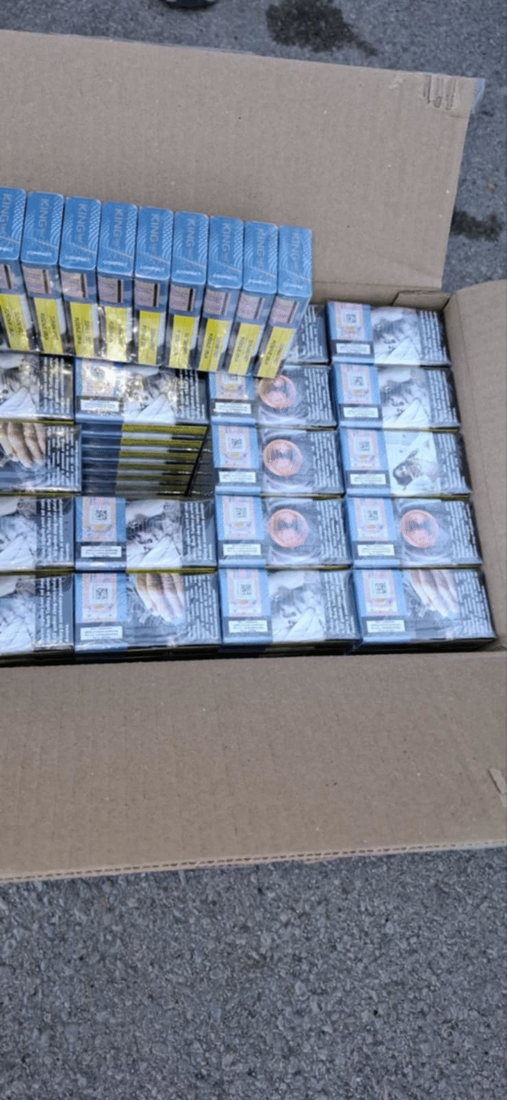 Гранични полицаи от ГПУ-Брегово задържаха камион с 30 000 кутии контрабандни цигари