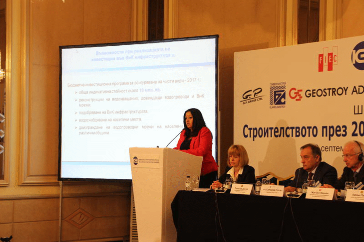 Министър Лиляна Павлова: 2017 г. ще осигури подем и много възможности за строителния сектор