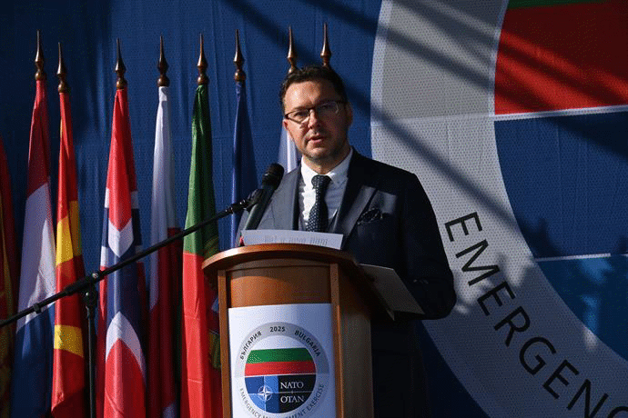 Министър Митов: Колкото по-подготвени са съюзниците, толкова по-силен ще е НАТО