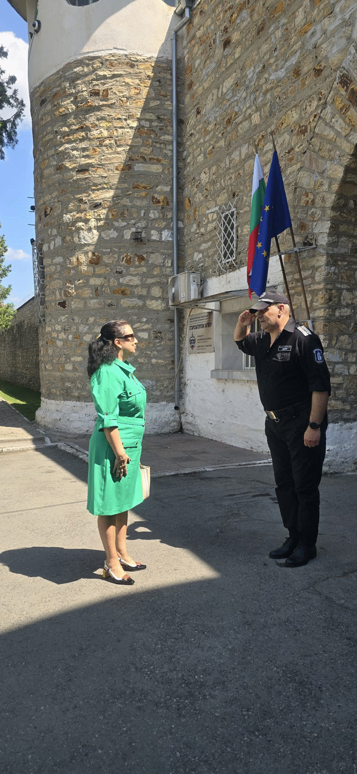 Министър Павлова провери подготовката за провеждане на изборите в местата за лишаване от свобода, 25 секции ще има в арестите и в затворите в страната