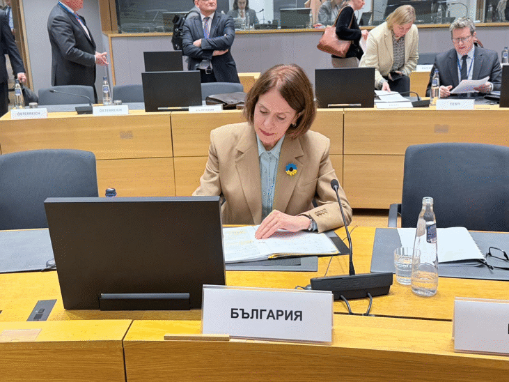 Министър Надежда Нейнски участва в заседание на Съвет на ЕС „Външни работи“