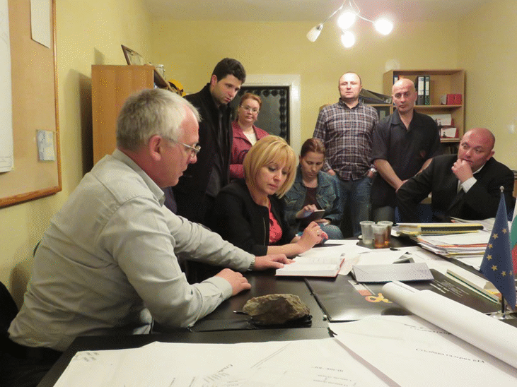 Със съдействието на министър Николай Павлов работещите в мина "Оброчище" постигнаха споразумение с концесионера "Евроманган"