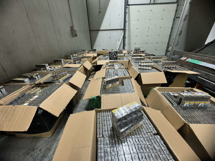 Митническите служители на МП Капитан Андреево откриха над 1 086 000 къса контрабандни цигари