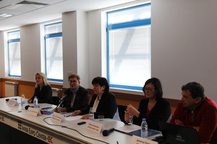 Министър Балтова: Нискотарифните авиокомпании променят туристическото предлагане и търсене