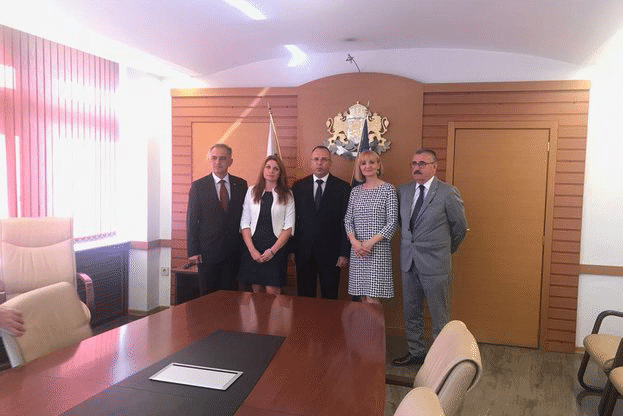 Министър Порожанов се срещна със земеделска делегация от Македония