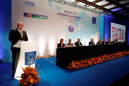 Министър Кралев на конгреса на CEV: 
В България футболът е №1, защото волейболът е религия