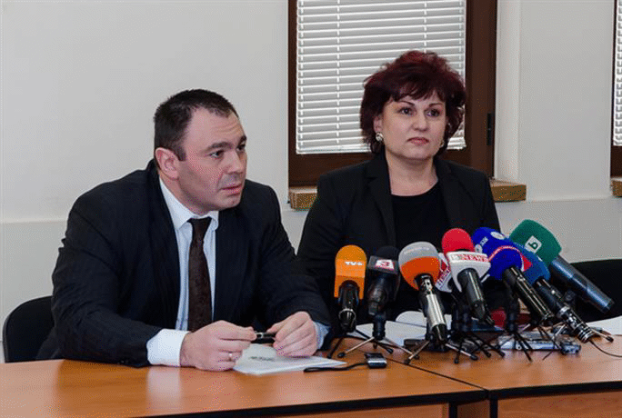 Светлозар Лазаров: Пресечена е дейността на въоръжена организирана престъпна група за убийства, палежи, производство и разпространяване на наркотици