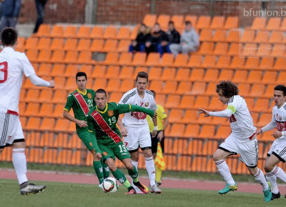 Bulgaria U19 finished first in a group and will play in the Elite round of EURO 2017
