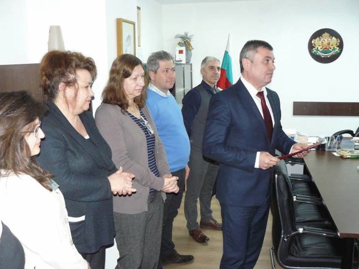 Административният ръководител на Окръжната прокуратура в Разград Тихомир Тодоров е награден с отличие „Служебна благодарност“ за отлично изпълнение на служебните си задължения