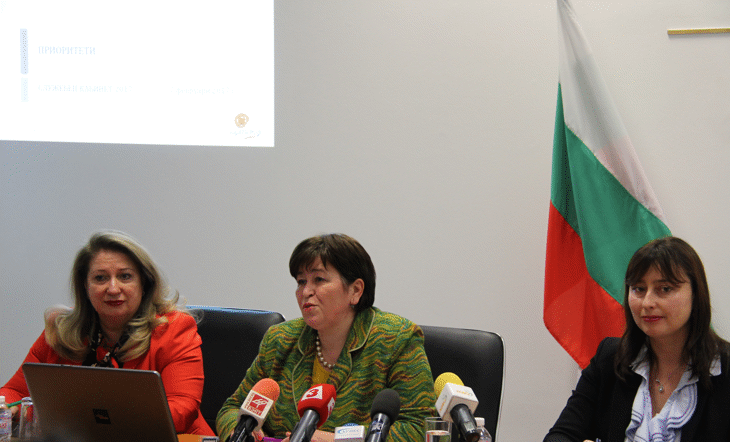 Министър Стела Балтова: Работим за нормалното протичане на Летен сезон 2017