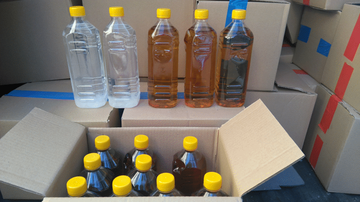 Митнически служители разкриха нелегален склад за наливен алкохол в района на Нова Загора