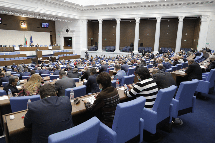 Парламентът прие на първо четене законопроекта за индустриалните паркове