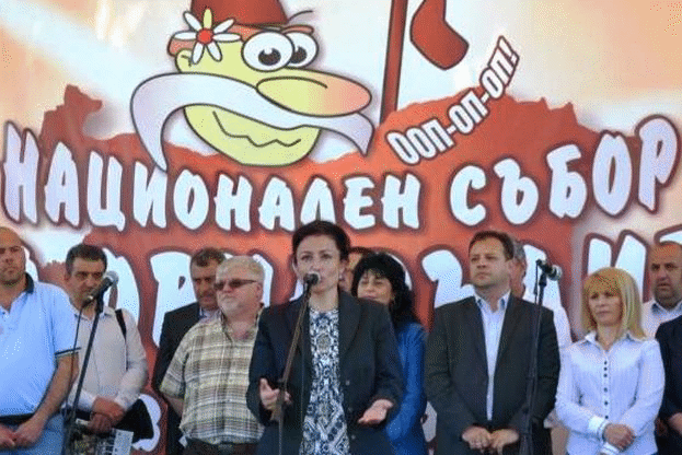 Десислава Танева: Министерството стимулира производителите да отглеждат по-продуктивни животни