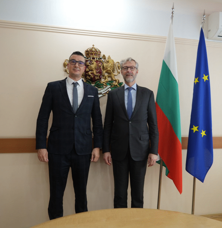 Министър Дилов и вицепрезидентът на Европейската инвестиционна банка обсъдиха възможностите за финансиране на български компании