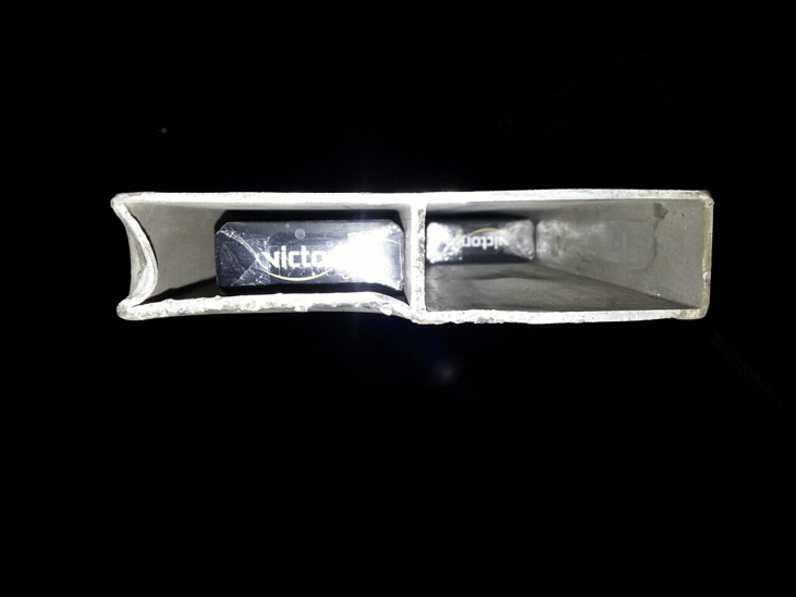 20 опита за контрабанден внос на цигари в тайници разкриха митнически мобилни групи на МП Лесово