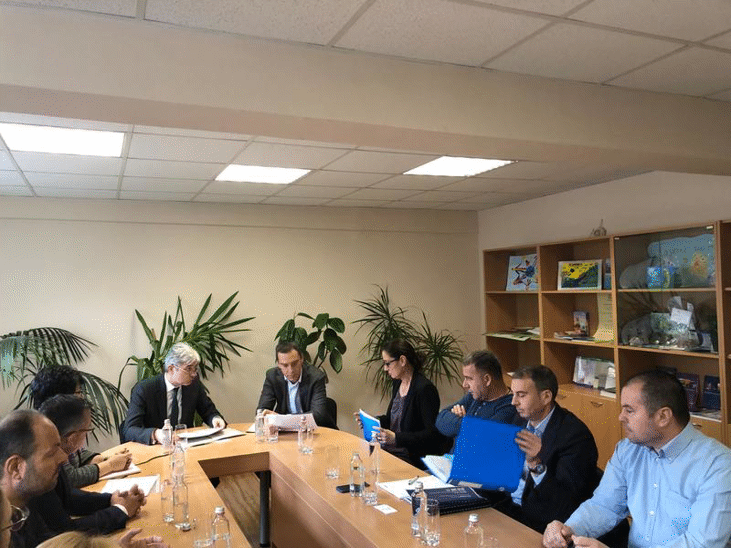 Министър Димов и кметът на Бургас започнаха поредица срещи за чистотата на въздуха в града