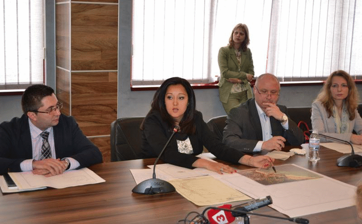 Министър Лиляна Павлова: ДНСК и Агенцията по геодезия, картография и кадастър проверяват извършеното строителство в Къмпинг „Юг“