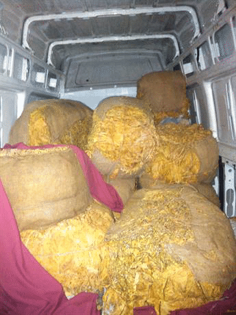 Гранични полицаи разкриха нелегален цех за производство на тютюневи изделия