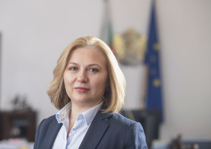 Министър Надежда Йорданова внесе предложение до пленума на ВСС за освобождаване от длъжност на главния прокурор